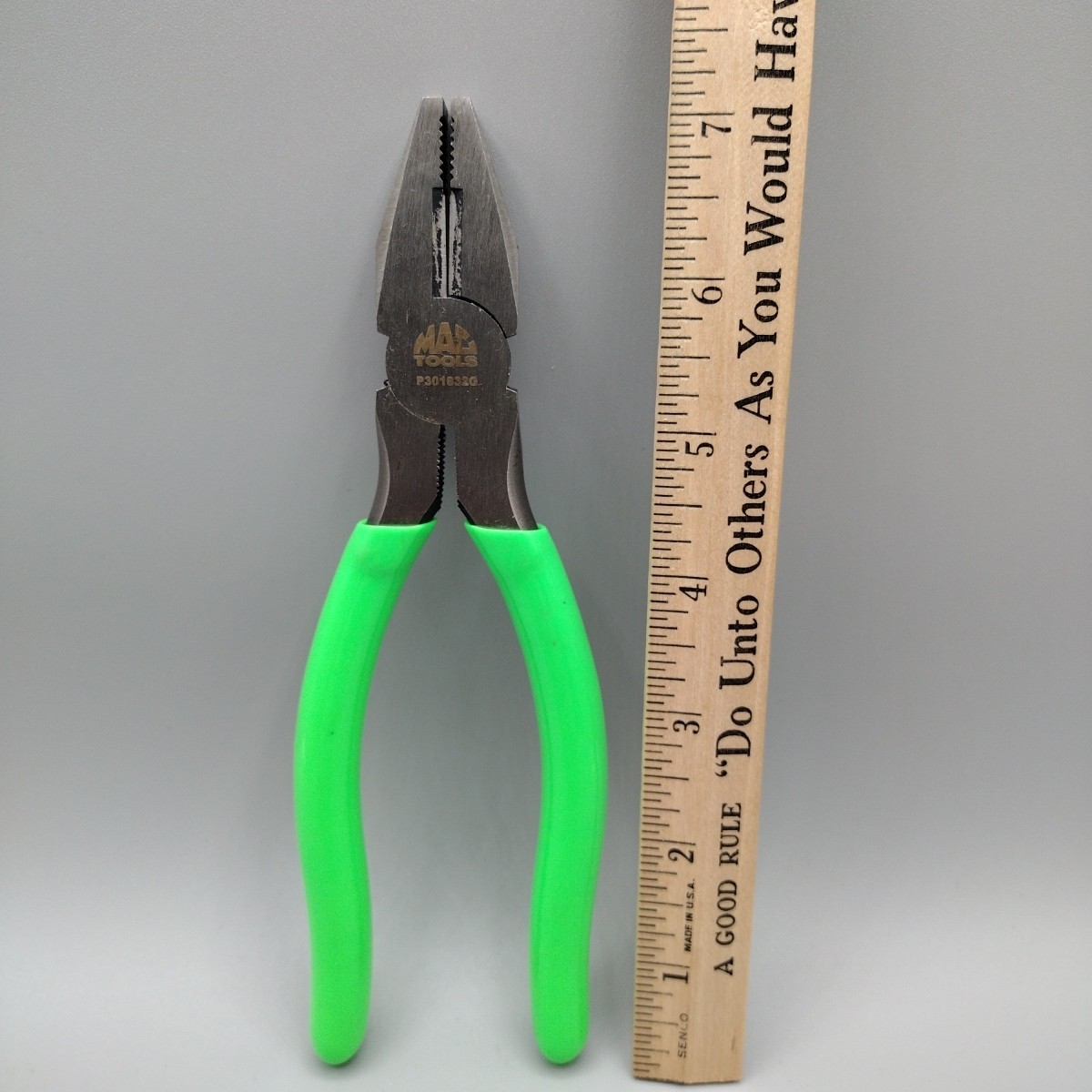 7 inch Mac Tools Lineman's Pliers, Neon Green Grip P301832G