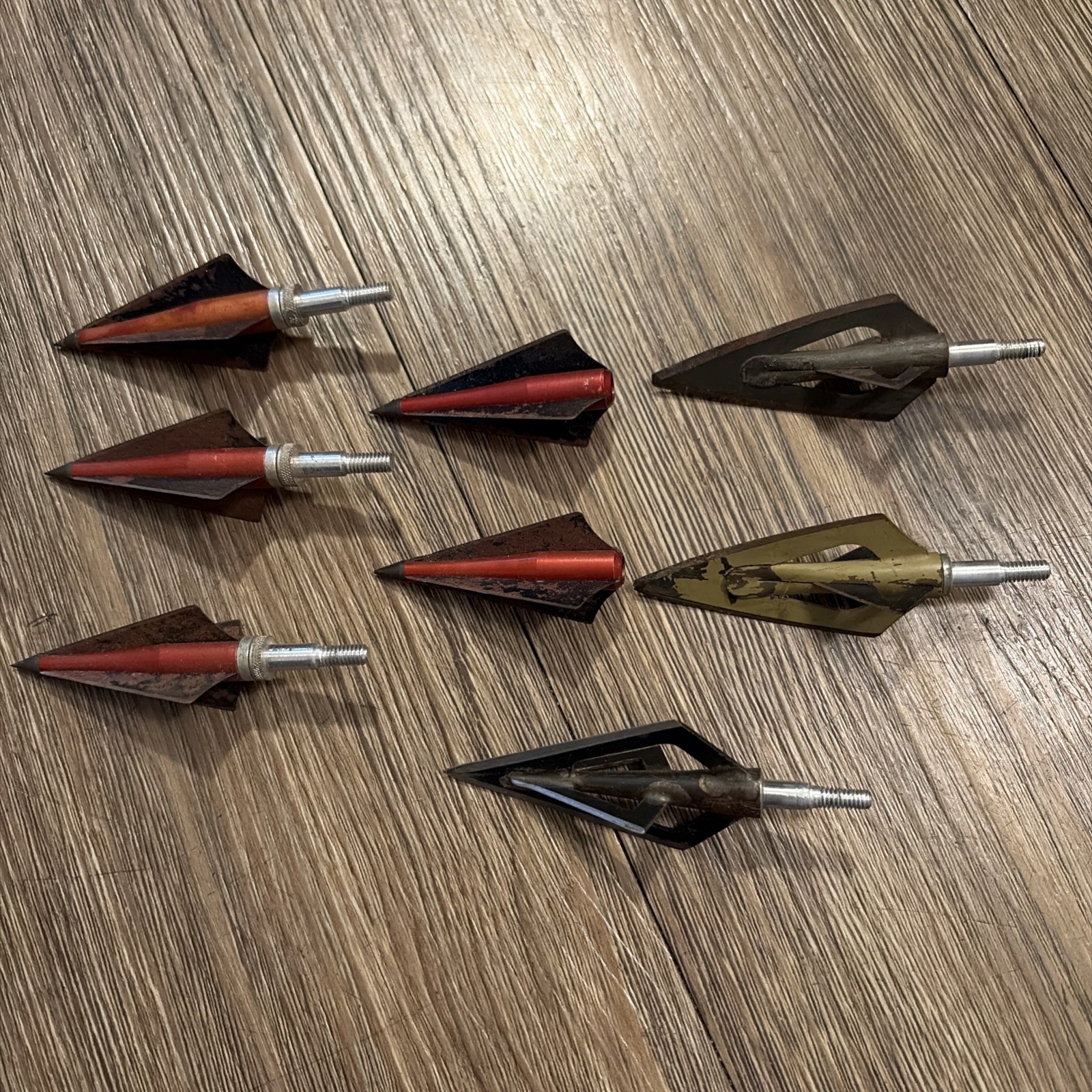 Lot of 5 Vintage SATELLITE Broadheads + Bear for Archery Arrows Bow Hunting USA!