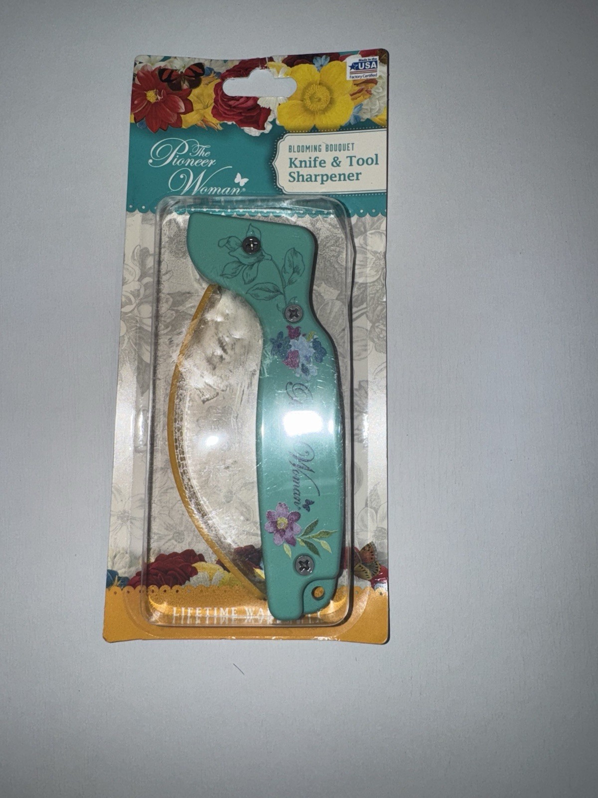 Brand New Teal Pioneer Woman knife & tool sharpener