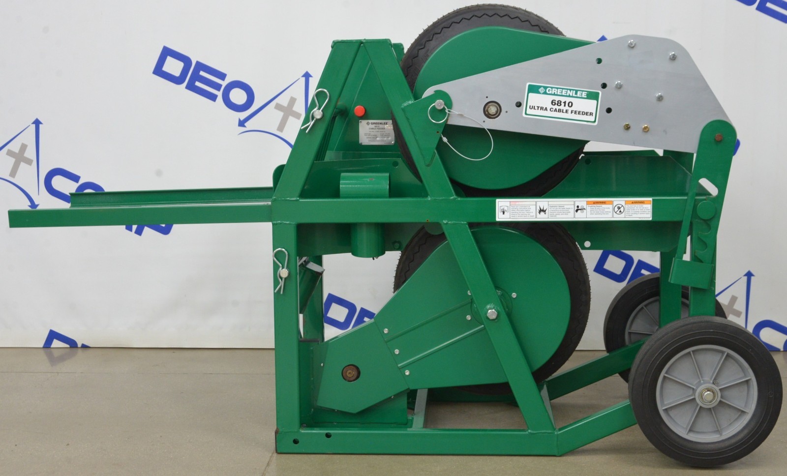 Greenlee 6810 Ultra Cable Feeder