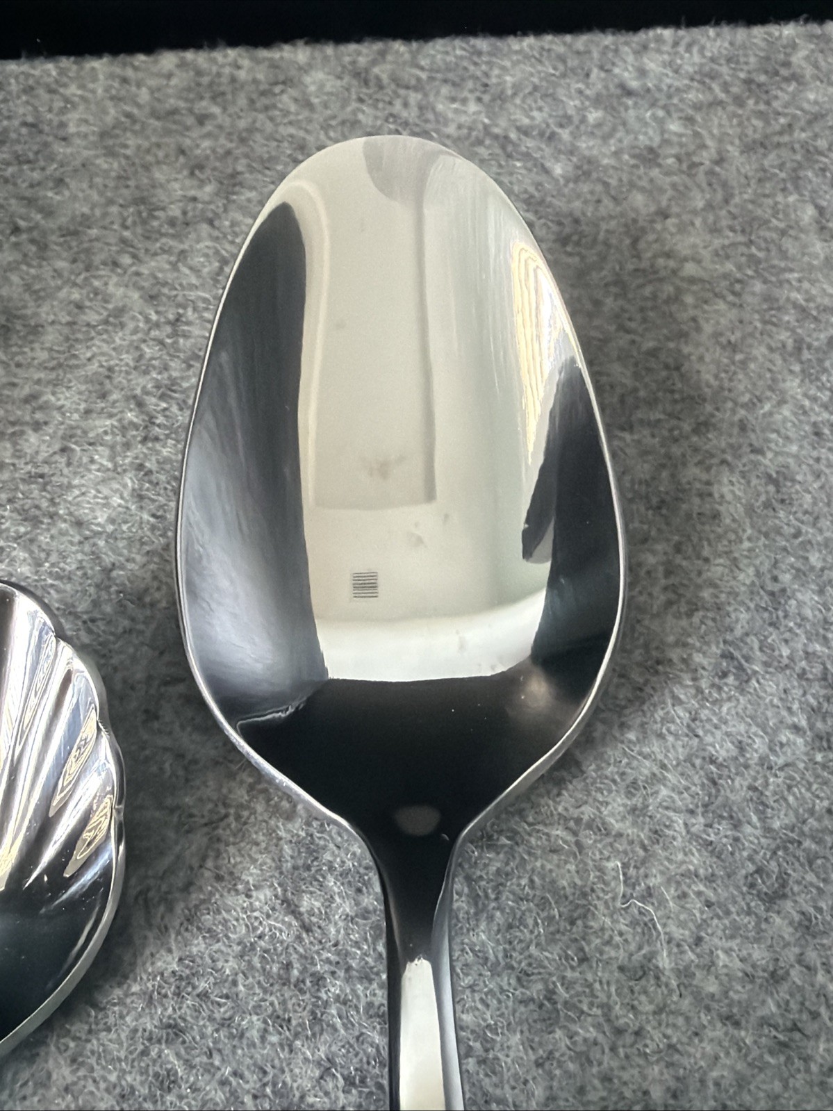 Oneida Taylor Stainless Flatware Heavy Duty Glossy “