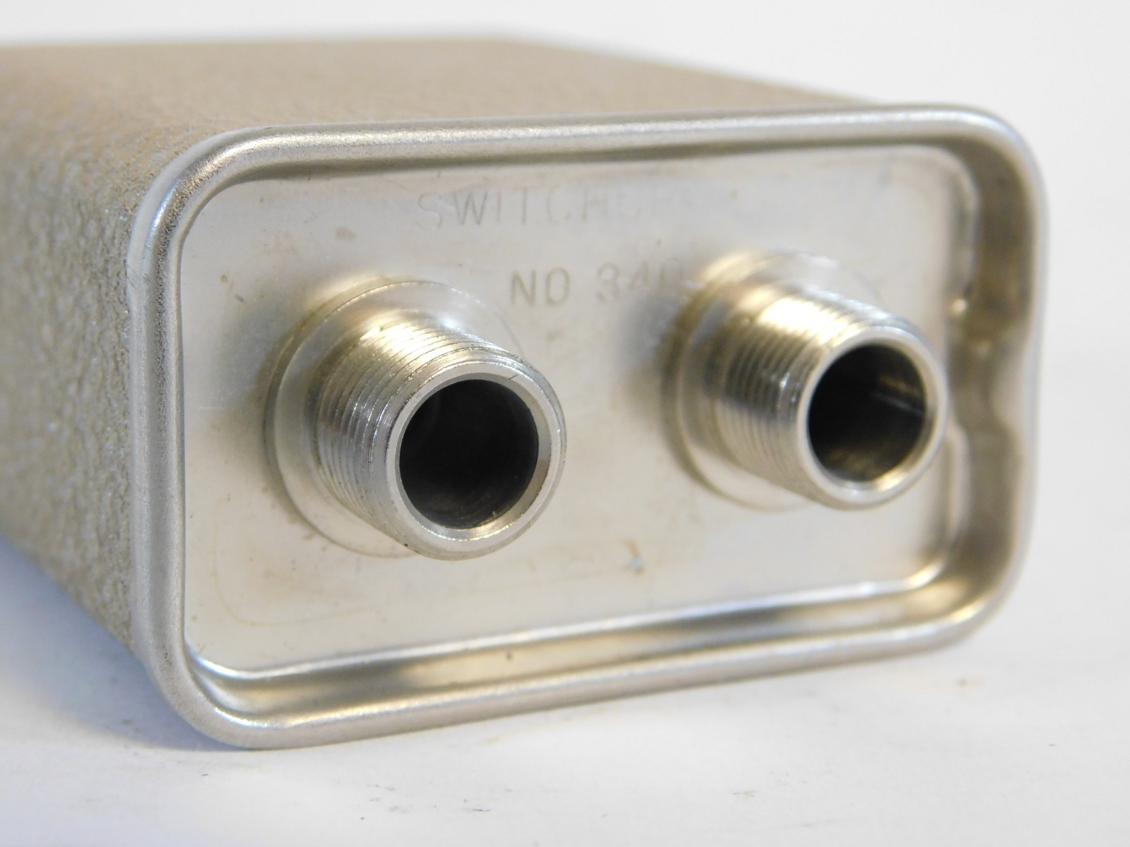 Switchcraft 340 Mini Audio Mixer For Guitar (good condition)