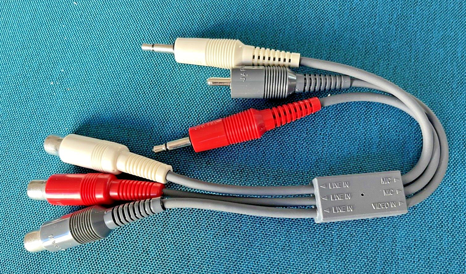 Panasonic VJPS0068 OEM AV Cable RCA Female to 3.5mm 1/8 Male Camcorder Japan