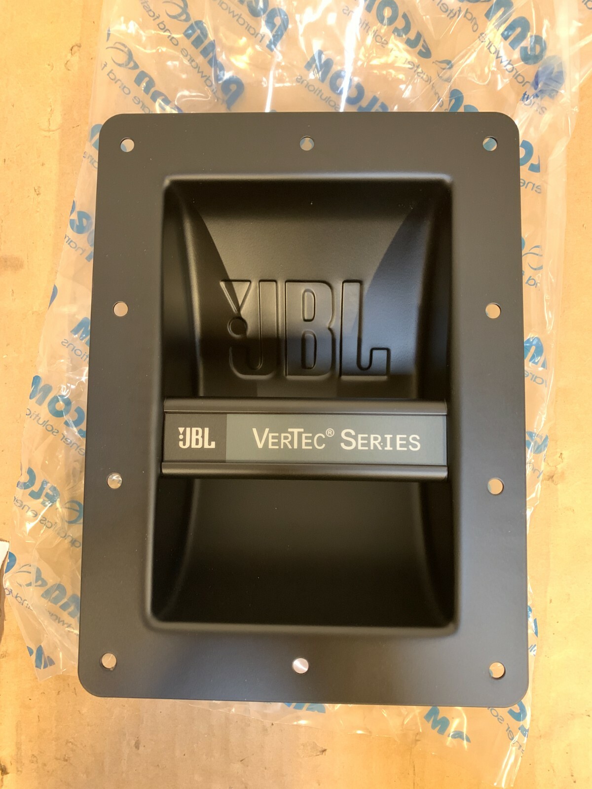 923-00022-07 VERTEC SERIES HANDLES