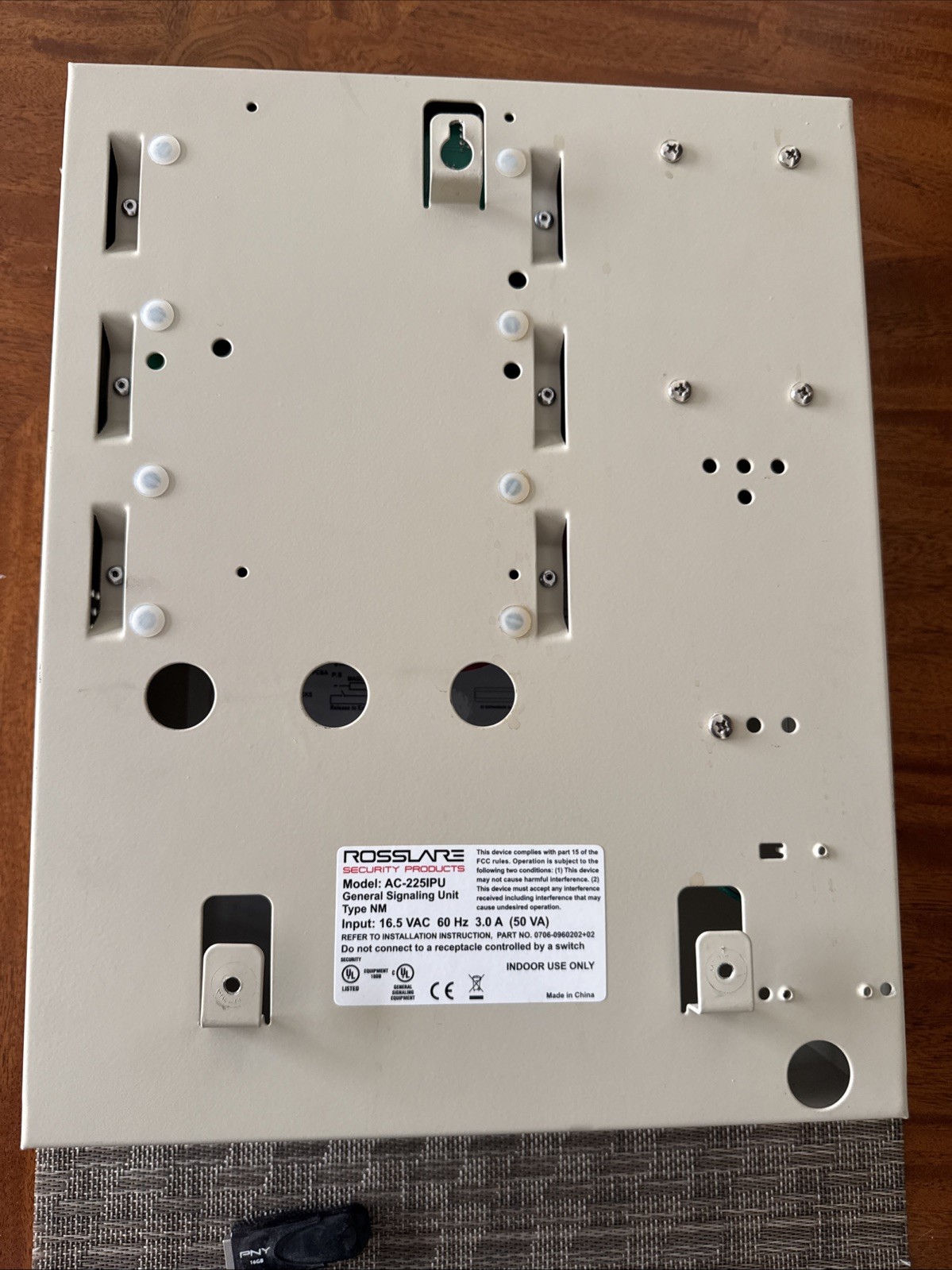 ROSSLARE AC-225IP ACCESS CONTROL.
