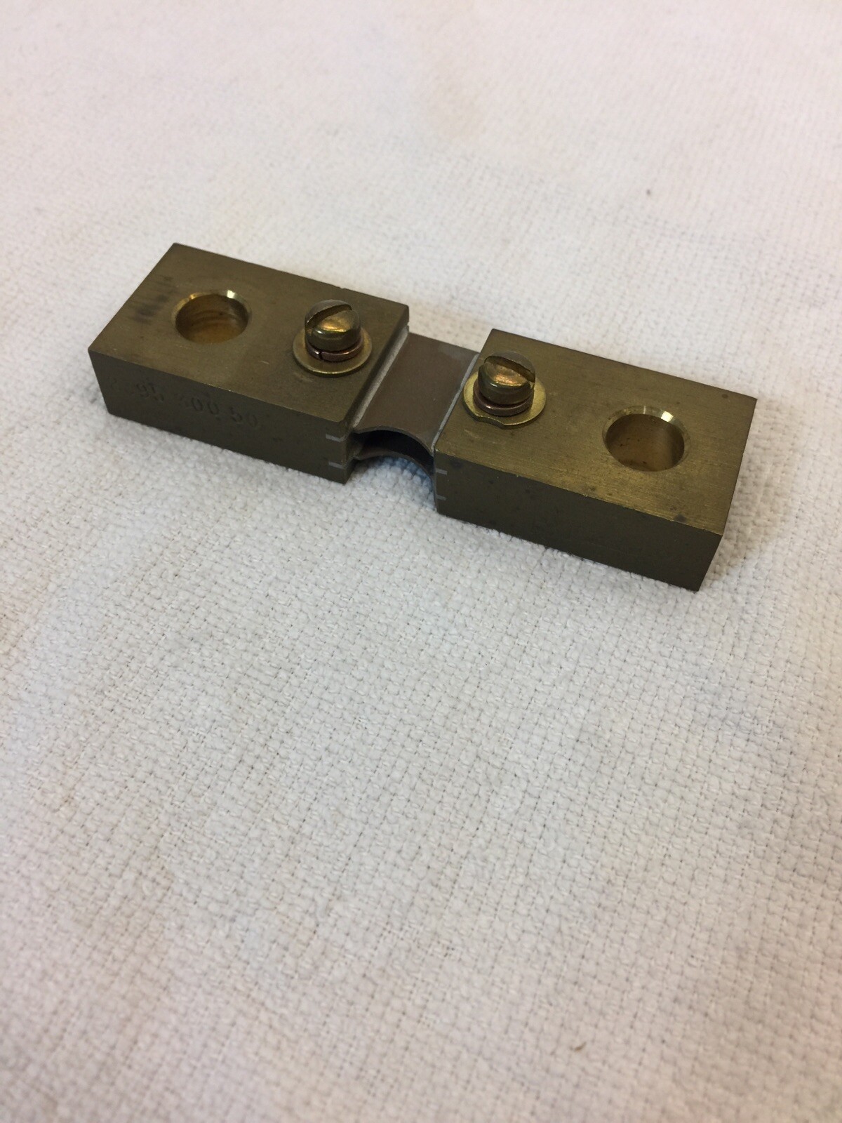 2395 300 50 R Current Shunt 239530050R (2193)