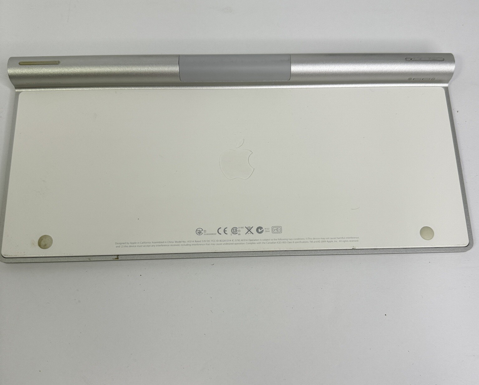 Apple A1314 Wireless Magic Keyboard Used Tested And Working