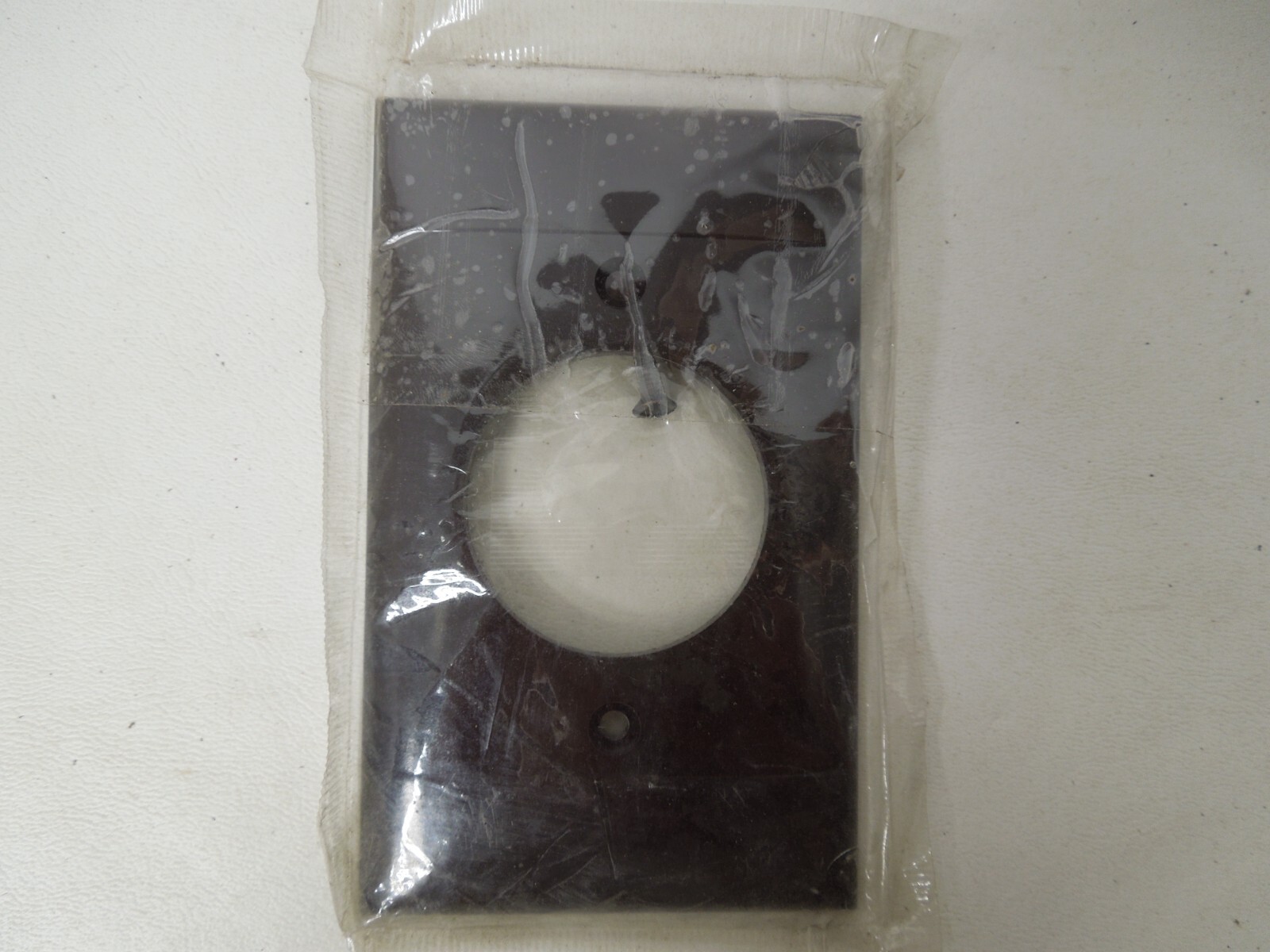 Sierra Electric P-720 1-gang plastic Brown wall place 1.625" Dia hole - NEW