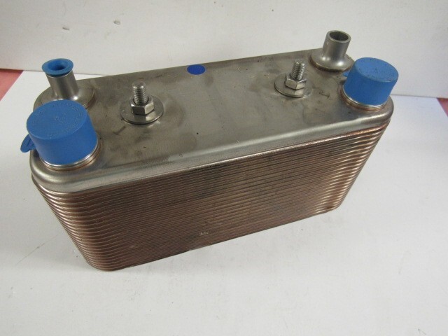 KELVION GBS 200H-44 100648799 PLATE HEAT EXCHANGER **NEW**