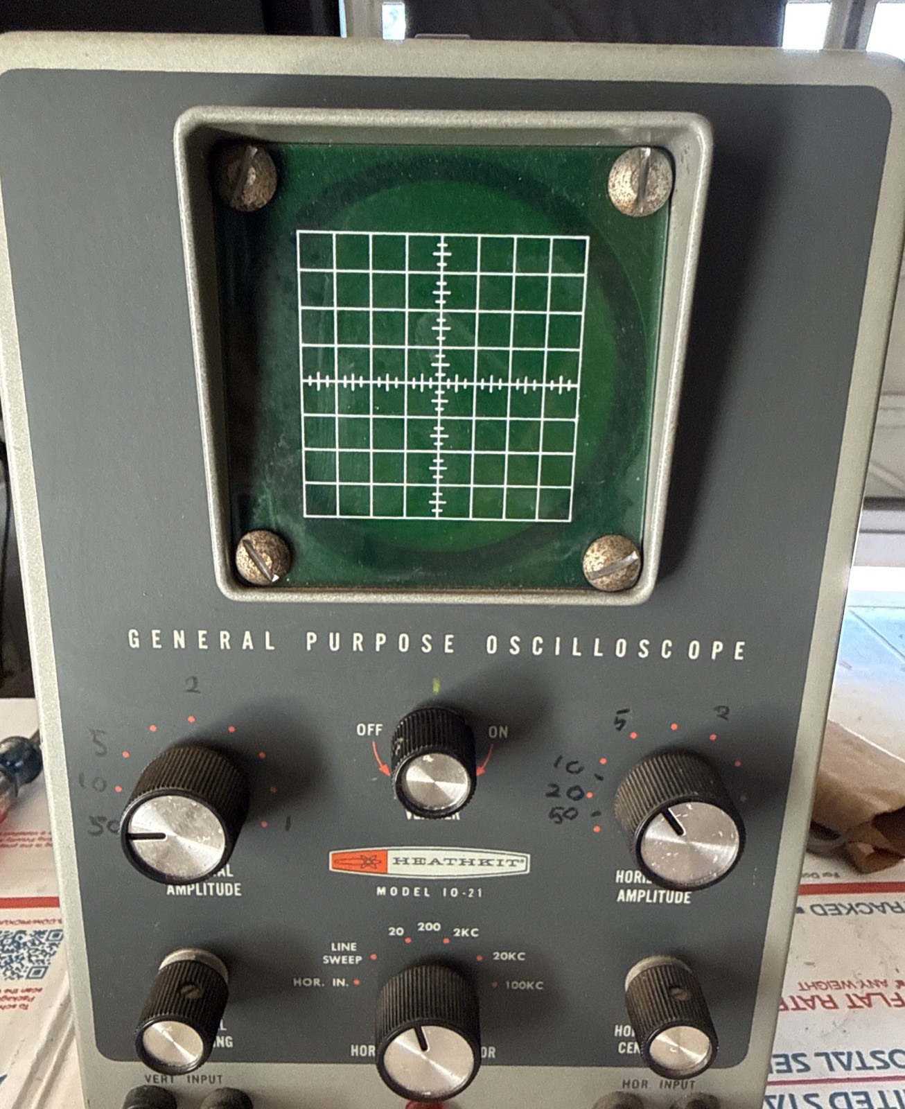 Heathkit Model 10-21 General Purpose Oscilloscope - Parts or Repair