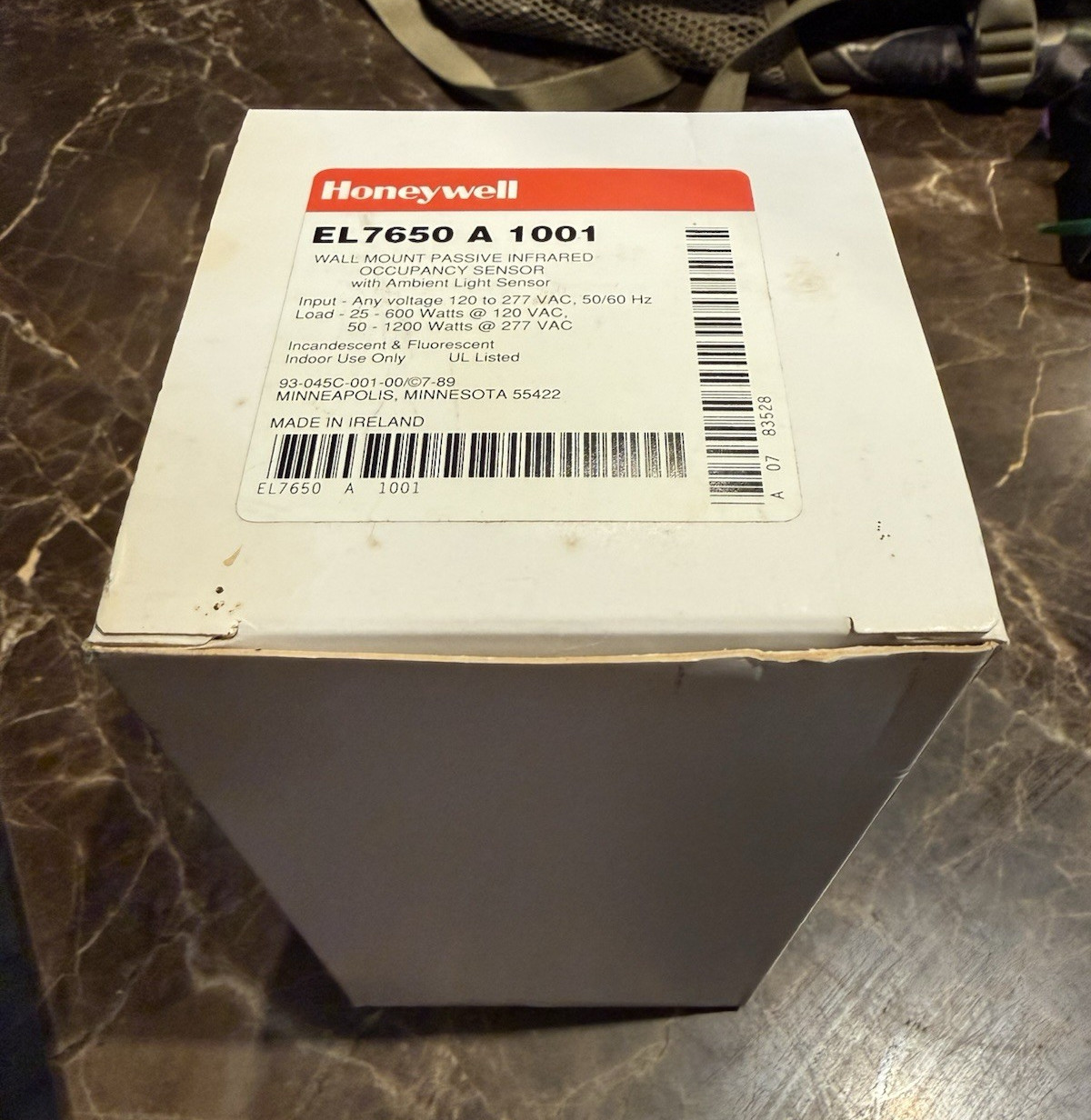 Honeywell EL7650A1001 Wall Mount Passive Infrared Occupancy Sensor New Open Box