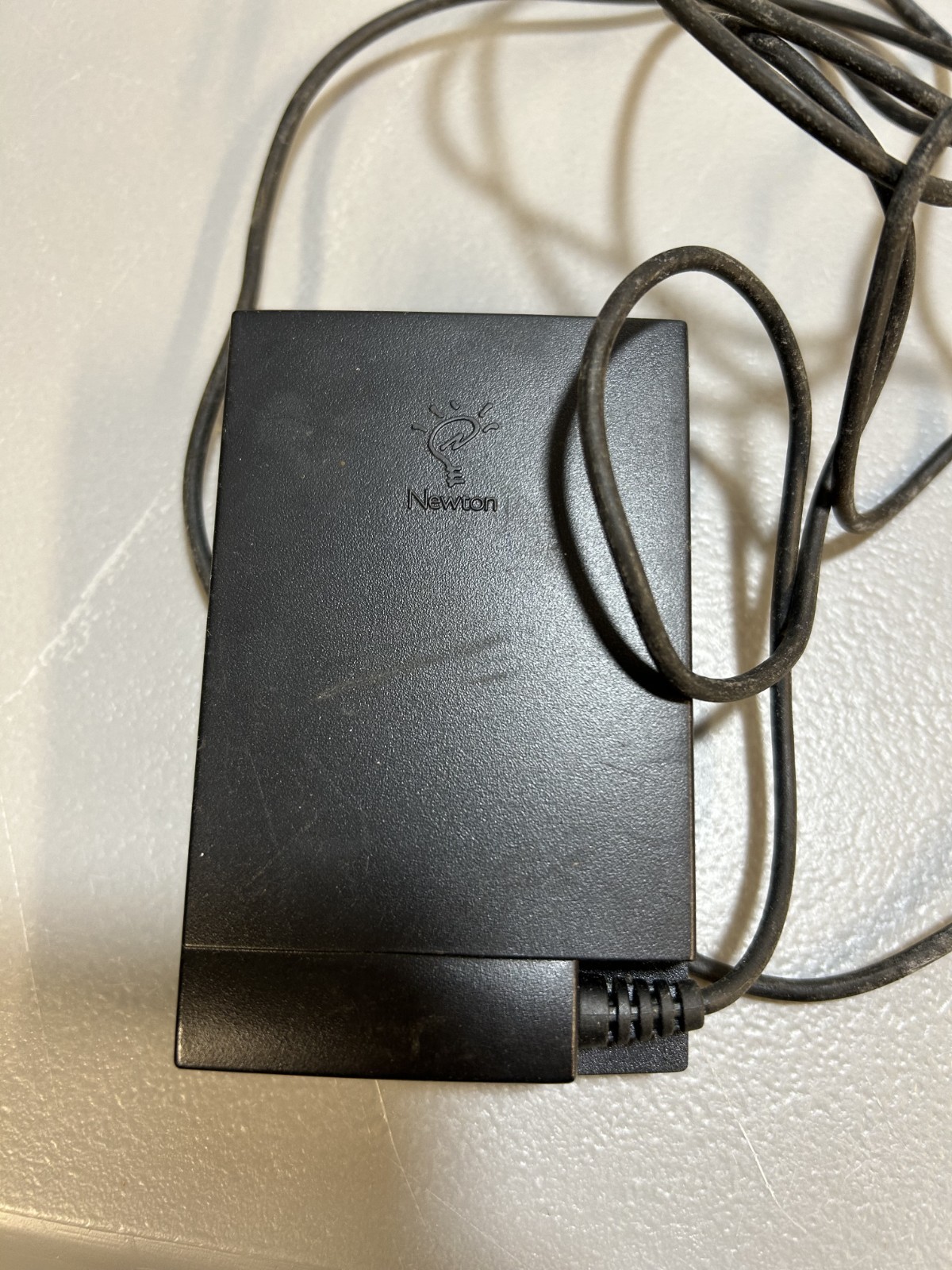 Original Apple eMate 9W Power Supply Model H0165 (see pics)