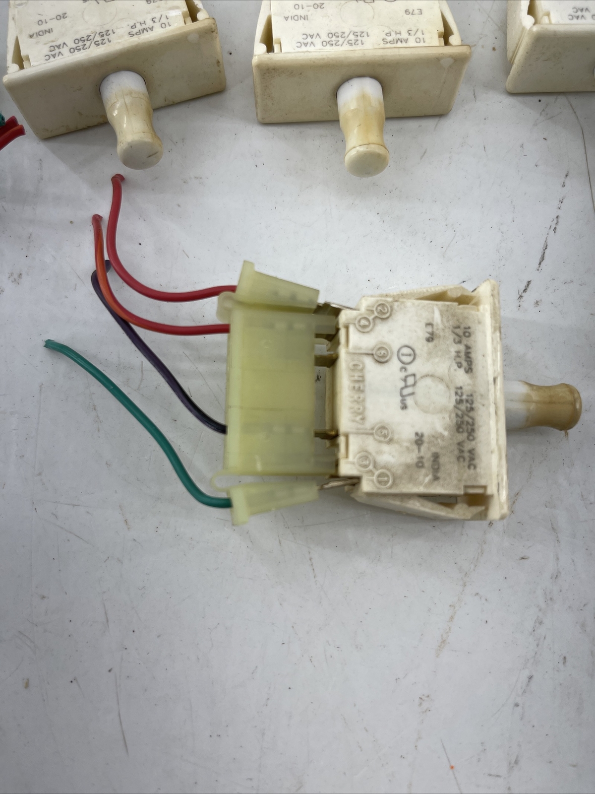 10 Cherry E79-30A Buttons 10A 125 VAC /250VAC