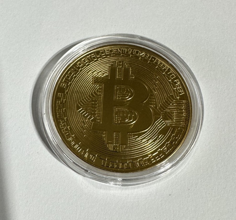 Gold Bitcoin w/ Protective Case NEW, Physical Gold Plated Collectible Bit Coin