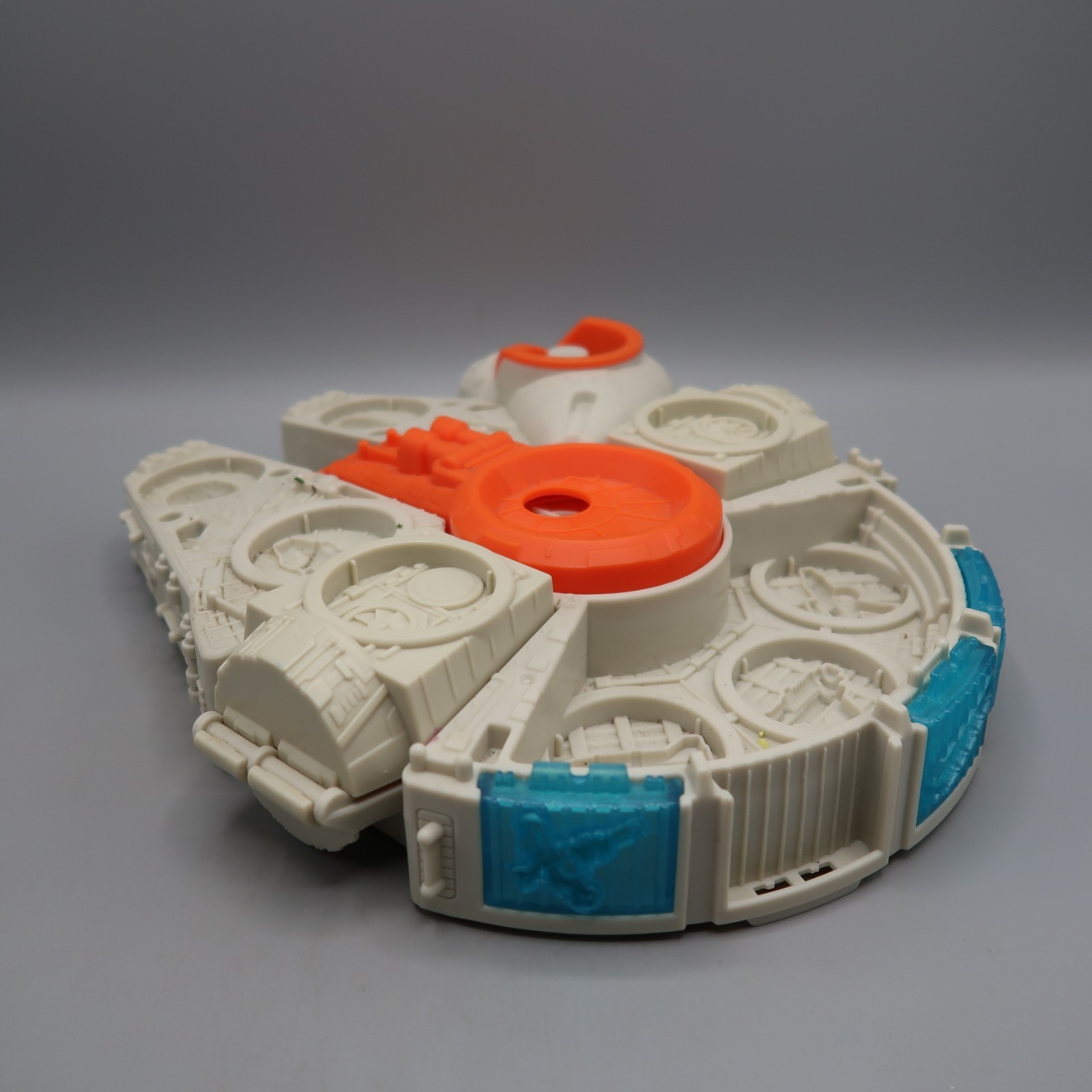 Play-Doh Star Wars Millenium Falcon Ship Play-Doh Mold Toy 2014 Hasbro