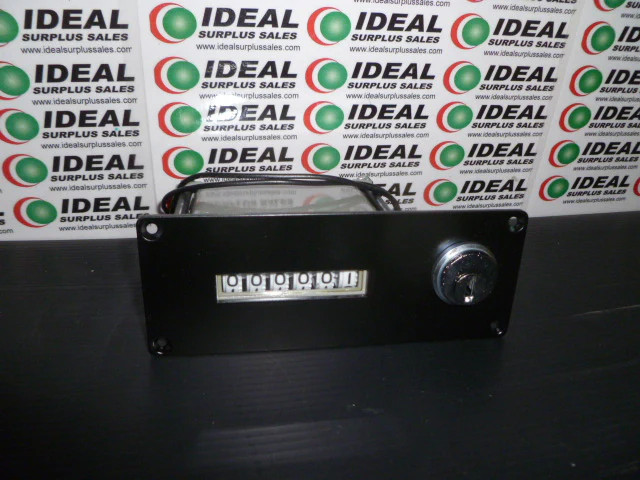 Danaher / Veeder-Root 120506-397 Counter w/ Keys Panel Mounted 115VAC 5W 60Hz-Ne