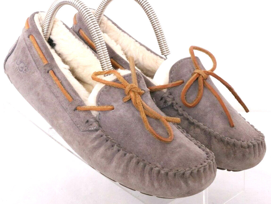 UGG 5612 Dakota Gray brown Suede Slip On Moc Slipper Moccasin Shoes Women's 6