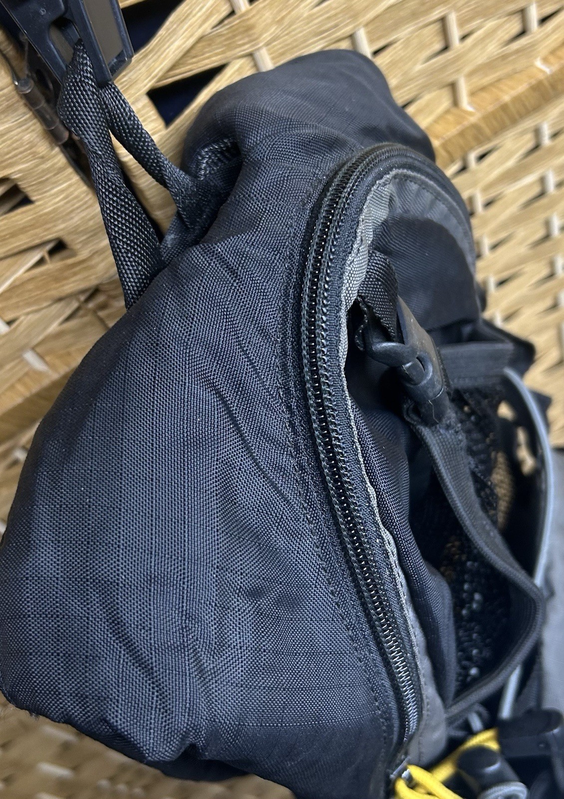 Camelbak M.U.L.E Mule Hydration Hiking Mountain Biking Backpack Gray No Bladder