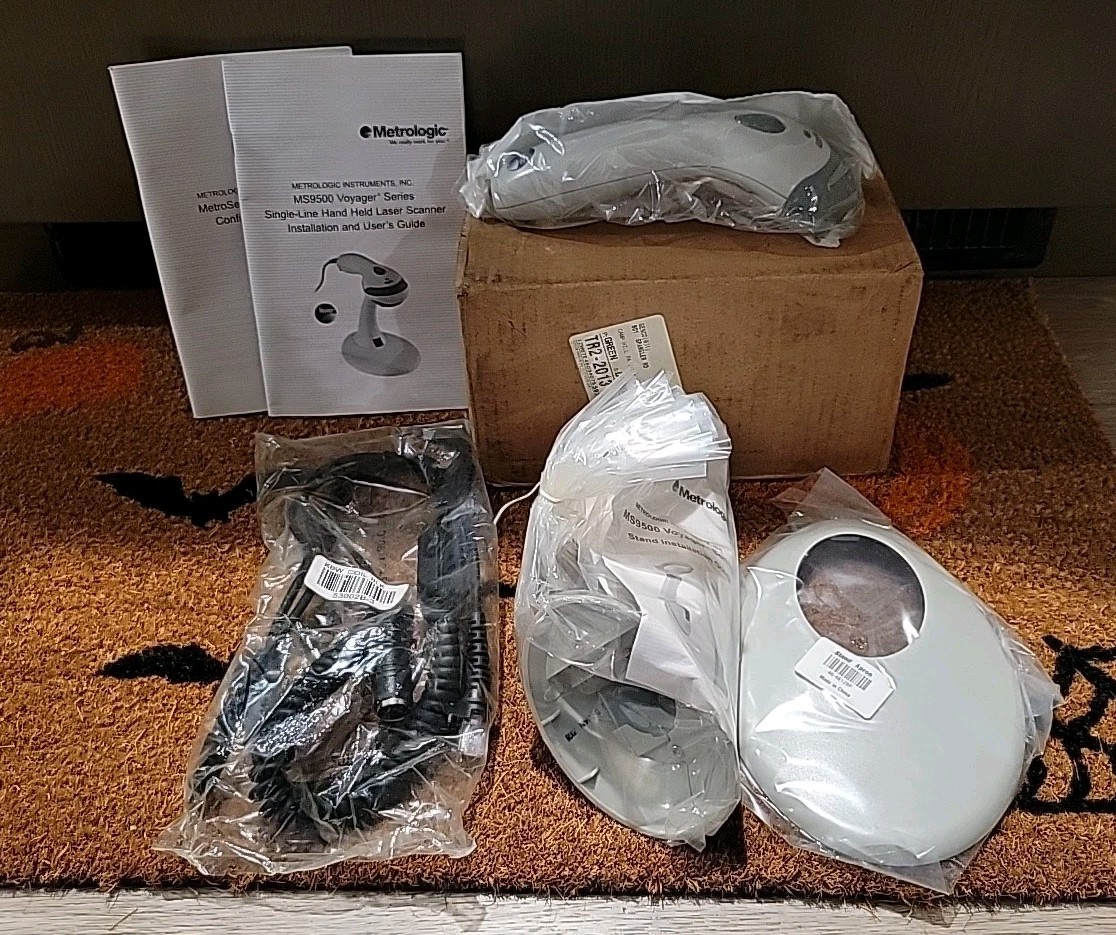 METROLOGIC MS9500 SCANNER  New Open Box VOyager Series