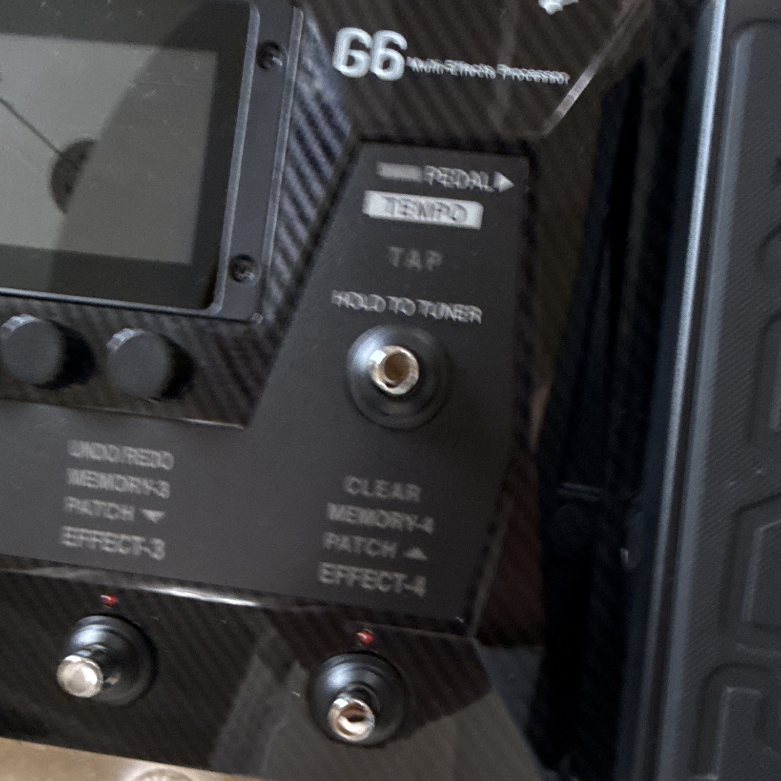 Zoom G6 Digital Multi-Effects Processor Pedal for Guitar with Ernie ball canble
