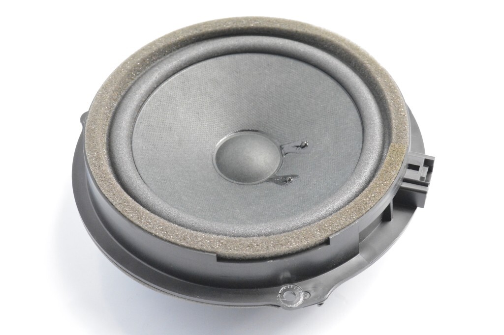 Ford Focus /Escape 2012-2018 Front Left or Right Door Audio Speaker OEM