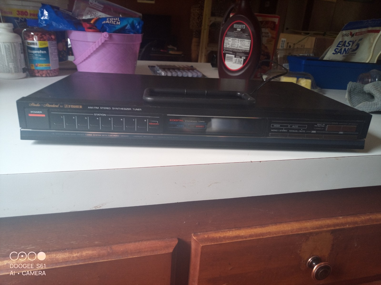 Vintage Fisher FM-885A Stereo Synthesizer Tuner AM FM