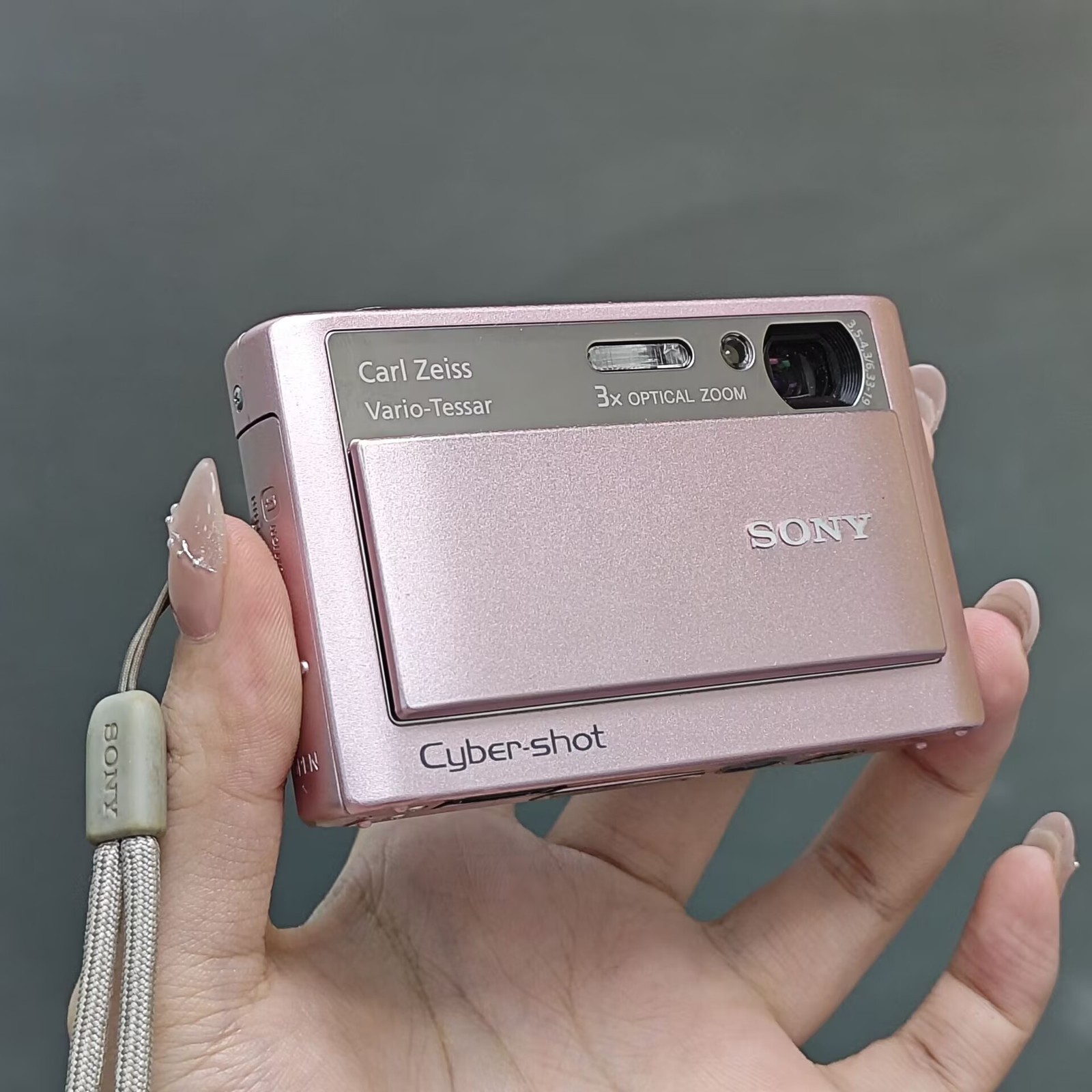 SONY Cybershot DSC-T20 8.1MP 3x Compact Digital Camera Japanese language - Pink
