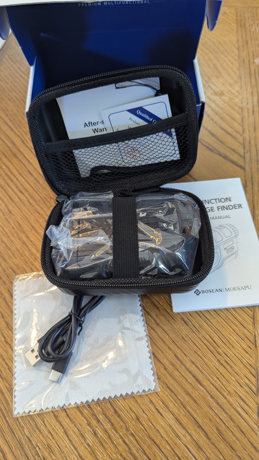1200Yards Range Finder Golf with Slope, 7X Magnification Range Finder-Black