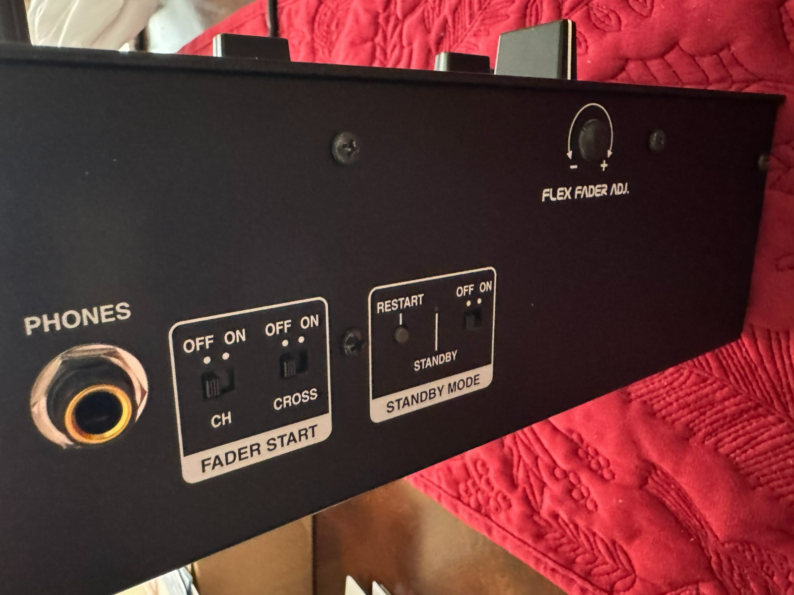 Denon DN-X600 Mixer – Open Box