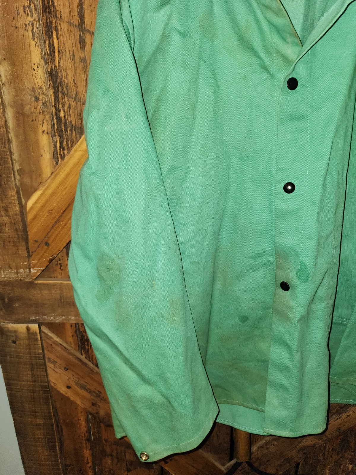 Tillmann XL Green Flame Resistant Welding Jacket Used