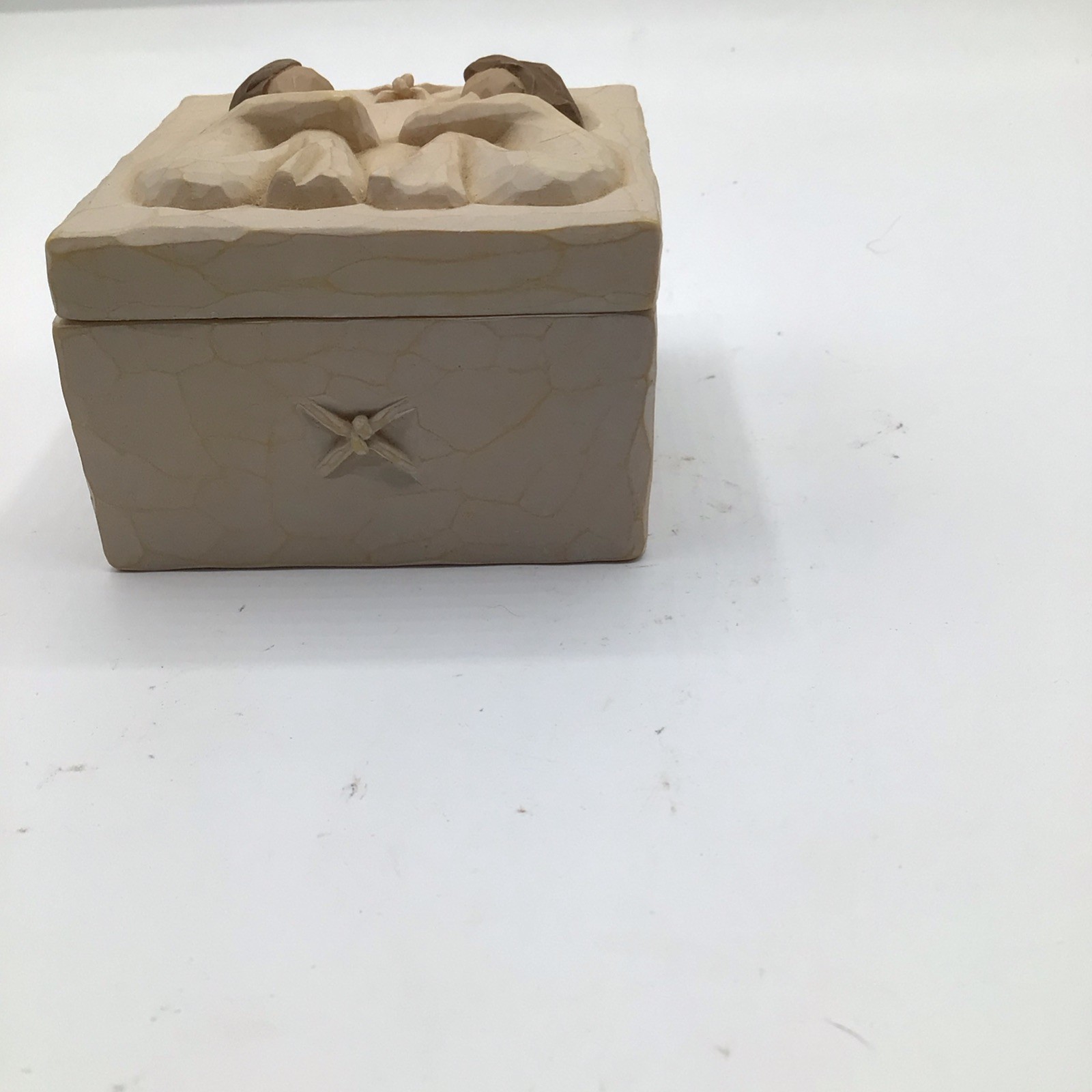 Willow Tree Friendship Trinket Box 2003