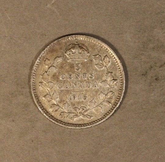 1915 Canada 5 Cents Silver Nice Details