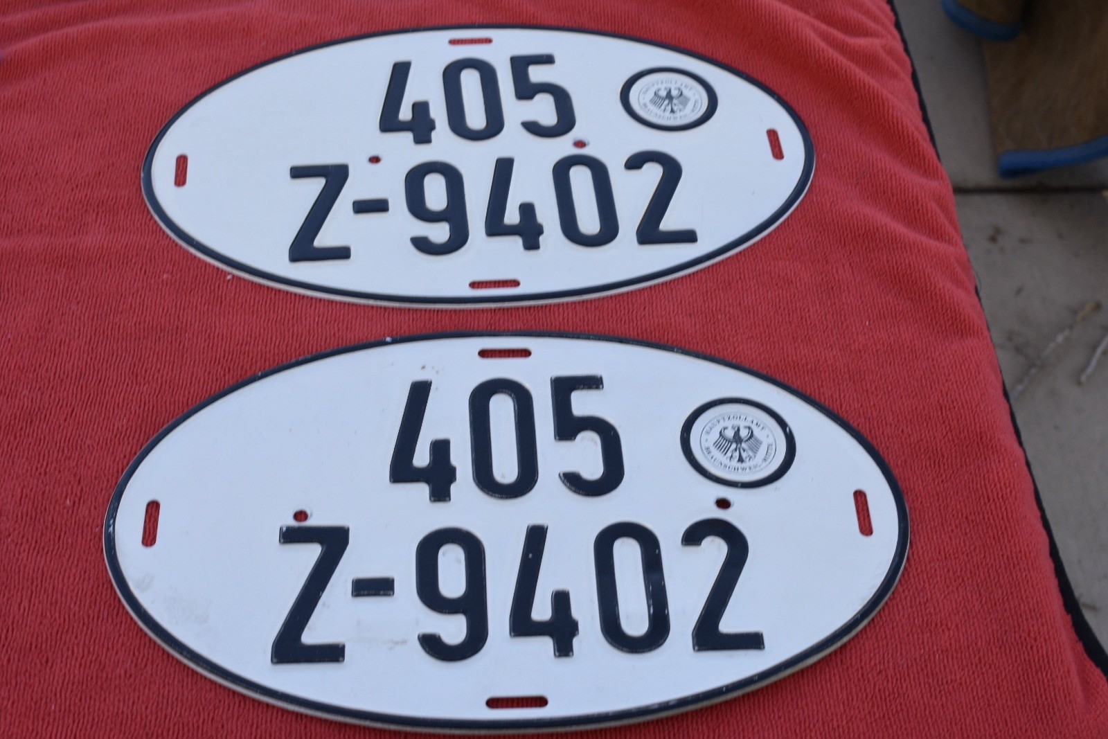 OLD PAIR German Oval License Plate 405Z-9402 HAUPTZOLLAMT BRAUNSCHWEIG-MITTE