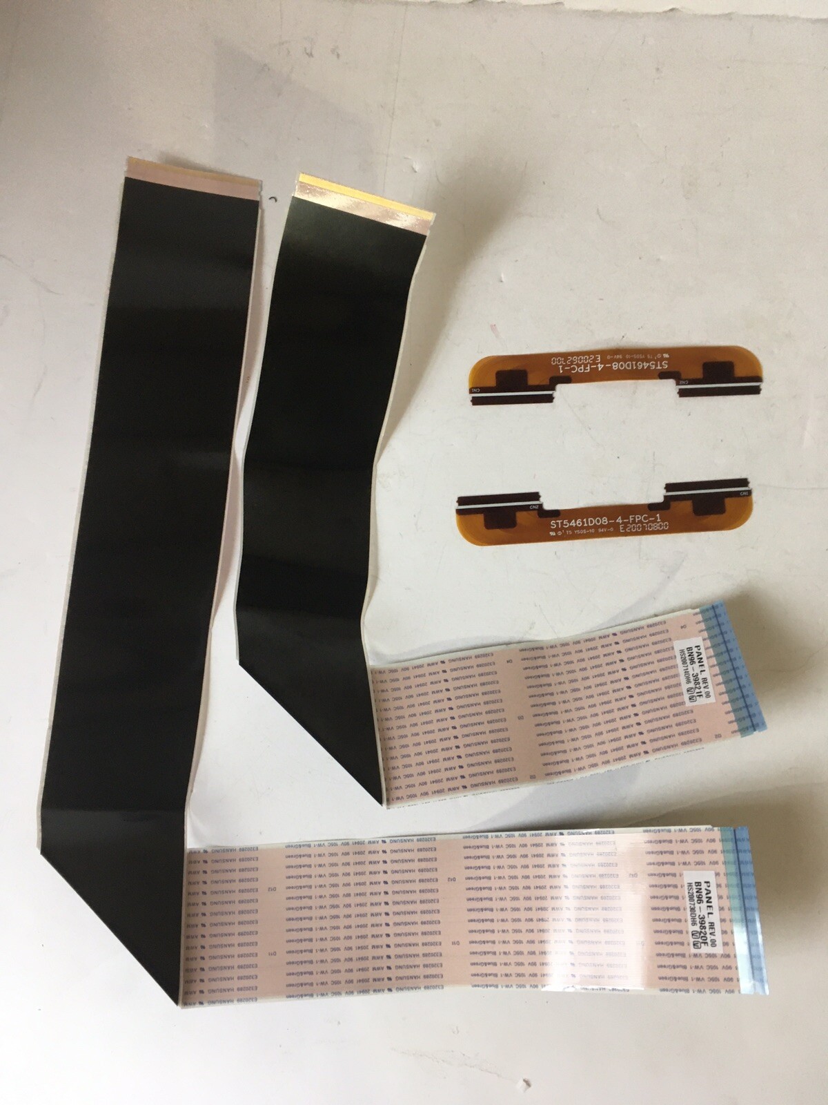 SAMSUNG UN55TU8300F RIBBON/WIRE BUNDLE