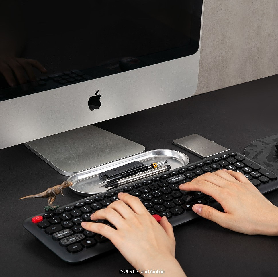 Universal Jurassic Park Wireless Keyboard Bluetooth Multi-Pairing Royche