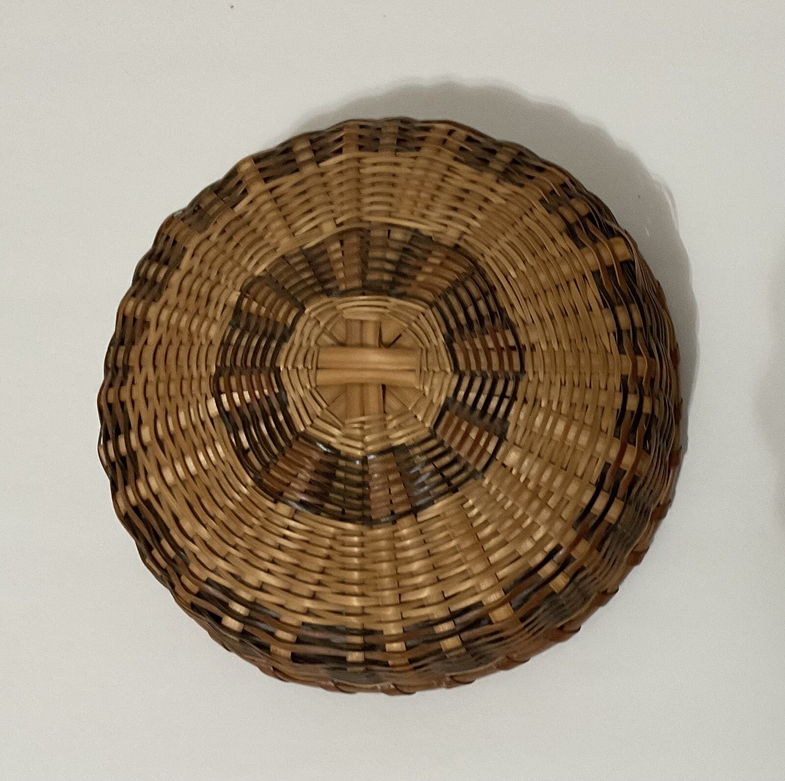 Barrel Shape Decorative Storage Basket with Lid Brown Stripes Handle Woven