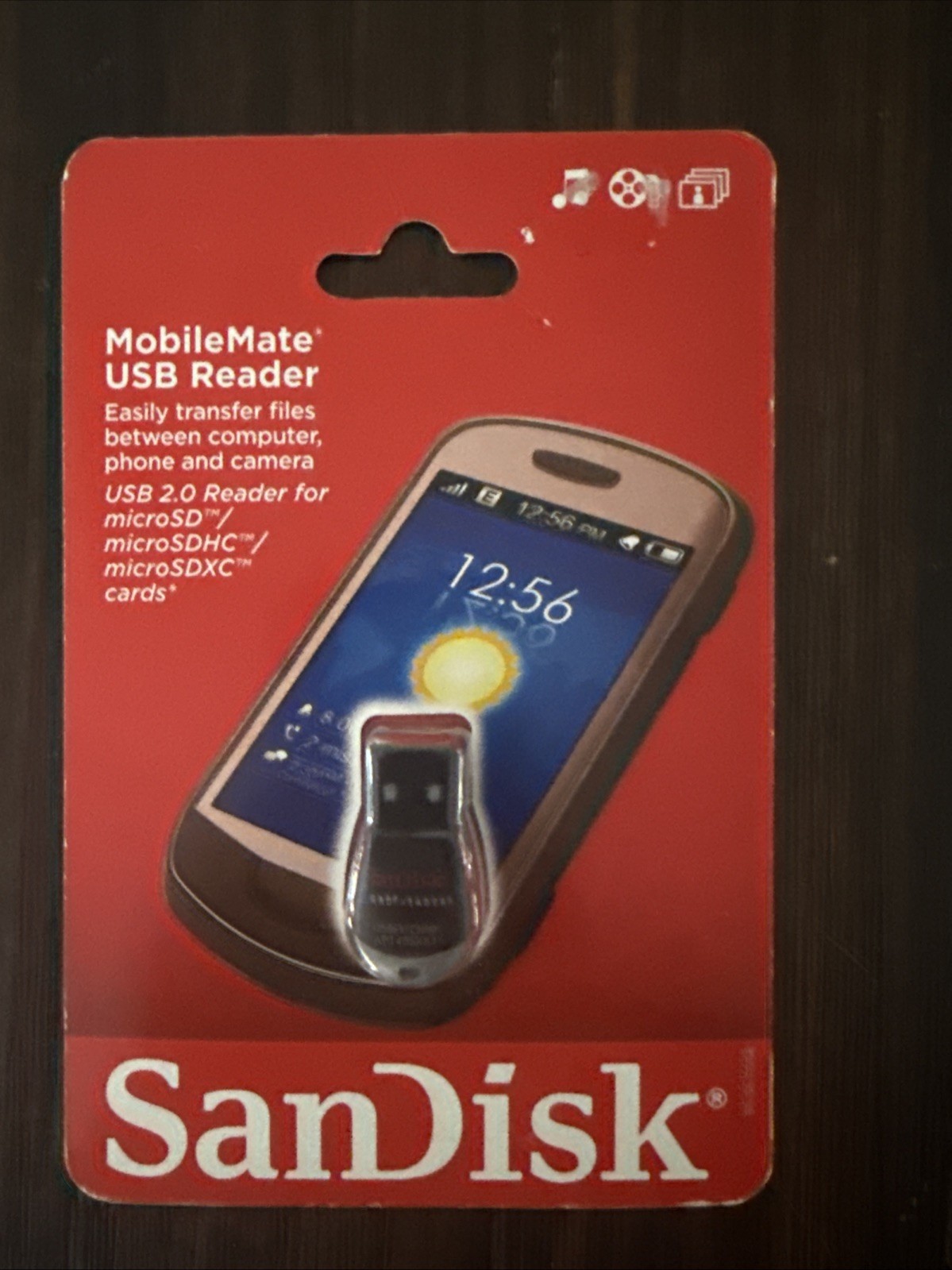 SanDisk MobileMate USB microSD Card Reader. Standard Memory Card Reader
