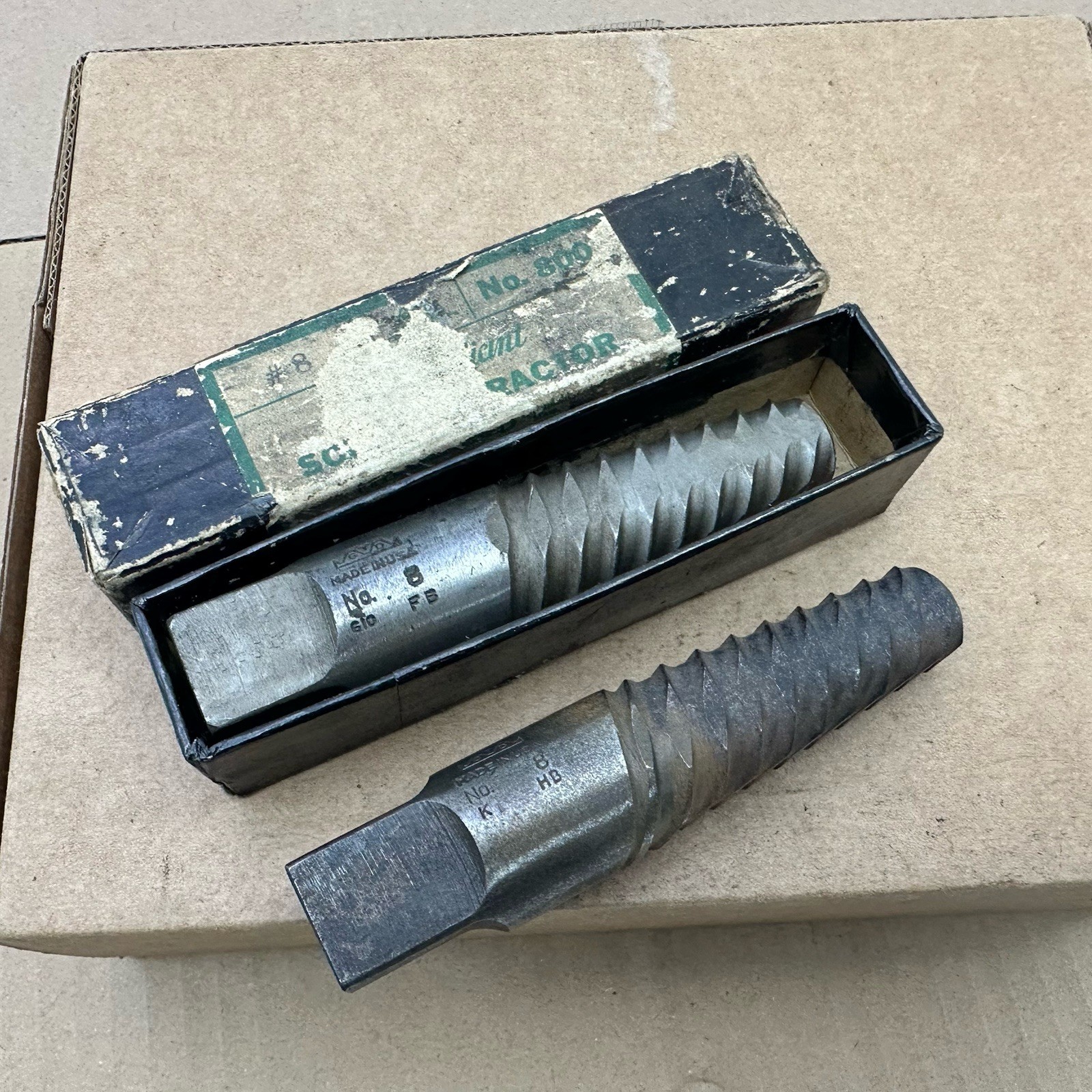 Lot Of 2 Vintage GTD Easy Out / Screw Extractor #8 Made in USA For 13/16” Drill