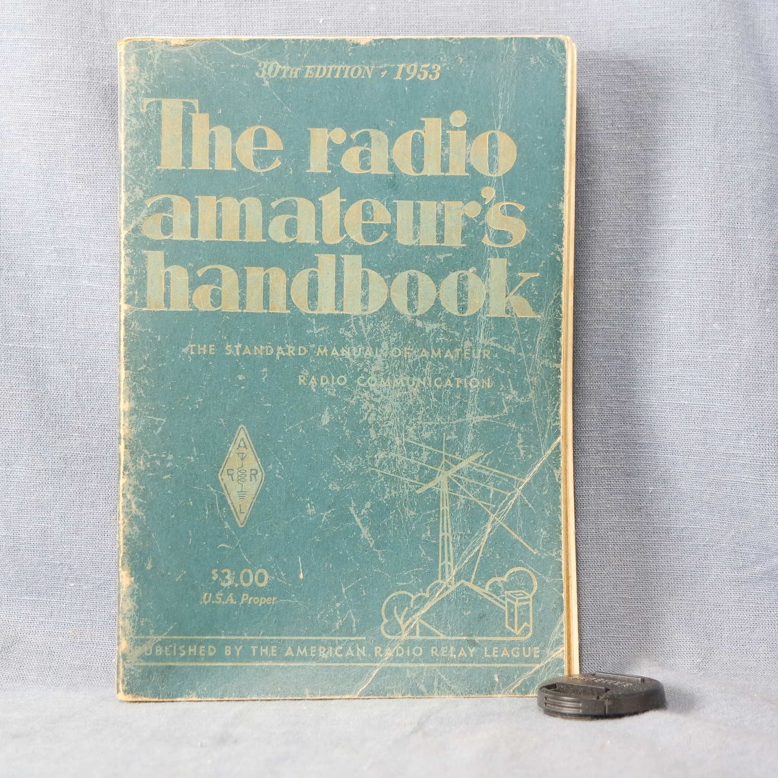 1953 The ARRL The Radio Amateurs Handbook Great Condition Front & Side View