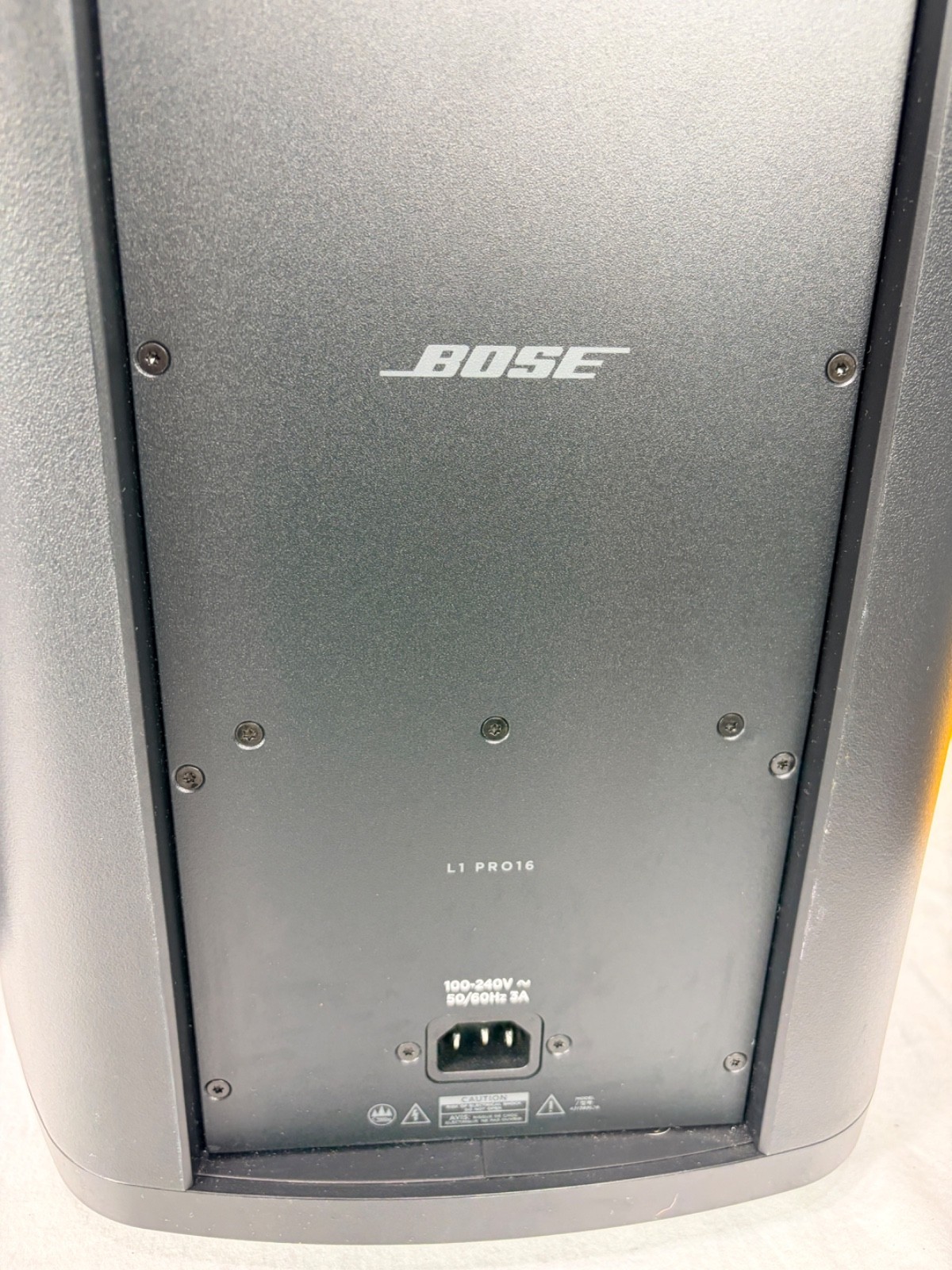 New OPEN BOX BOSE L1 PRO 16 Portable Line Array Subwoofer Speaker System w/ Case