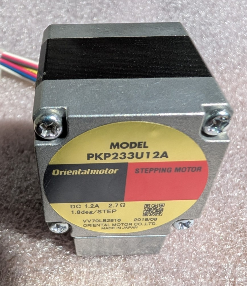 Vexta 2 Phase Stepping Oriental Motor PKP233U12A - DC 1.2 A 2.7 Ohm - #S124