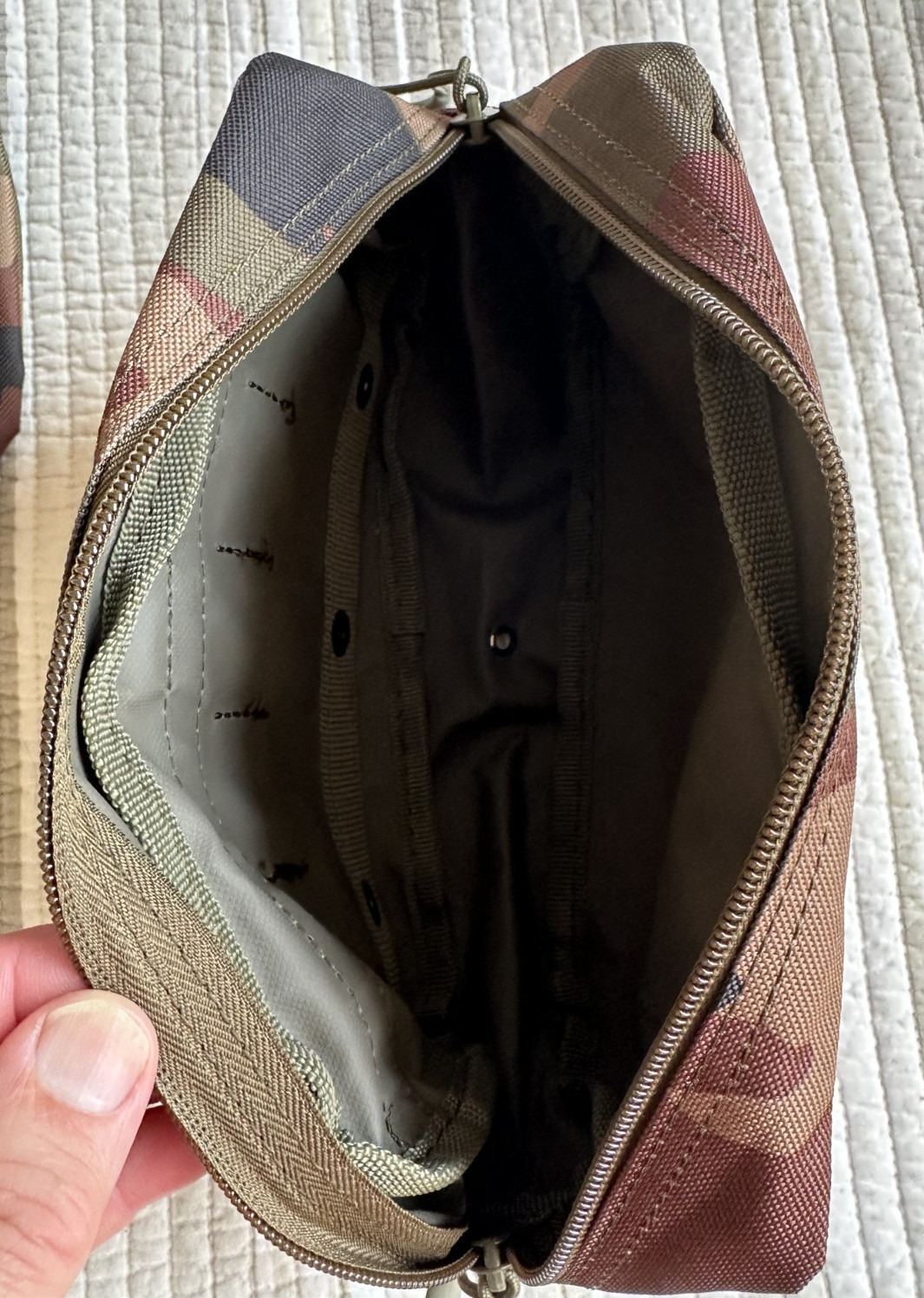 MEDIUM MOLLE WOODLAND GENERAL PURPOSE POUCH