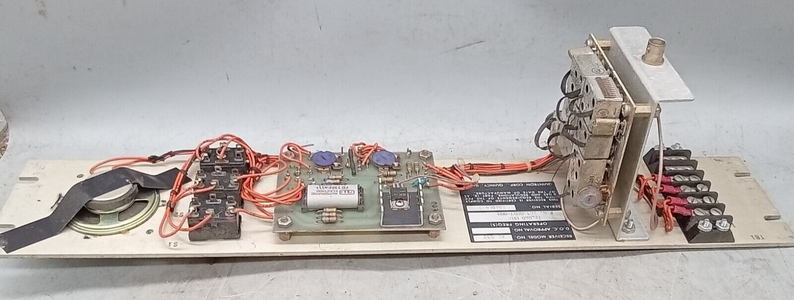 QUINTRON CORP MODEL - 037 LINK RECERVER 72.060 MHZ