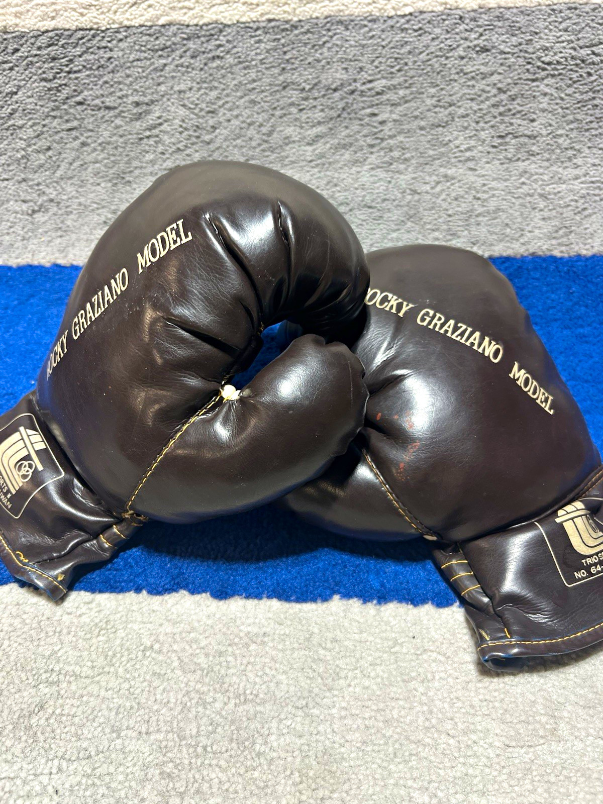 Trio Sports Rocky Graziano Sparring Gloves Black 10 oz MPN 64-33