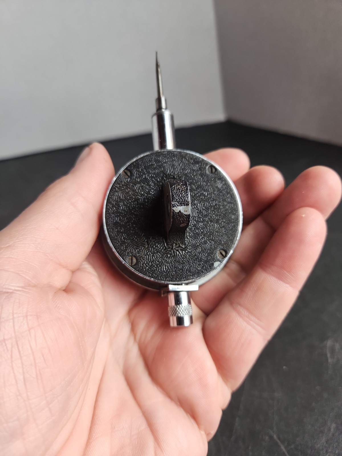 Starrett 25-A Indicator, 0-15-0, 1/1000"