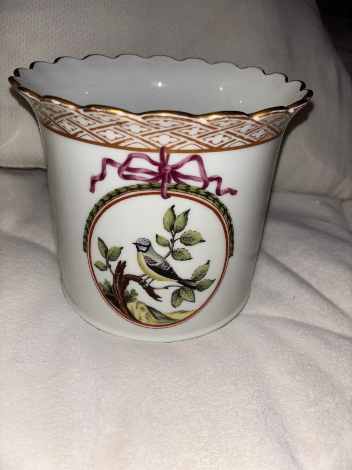 Porcelain Cache Pot From The Metropolitan Museum Of Art NYC BYLimoges