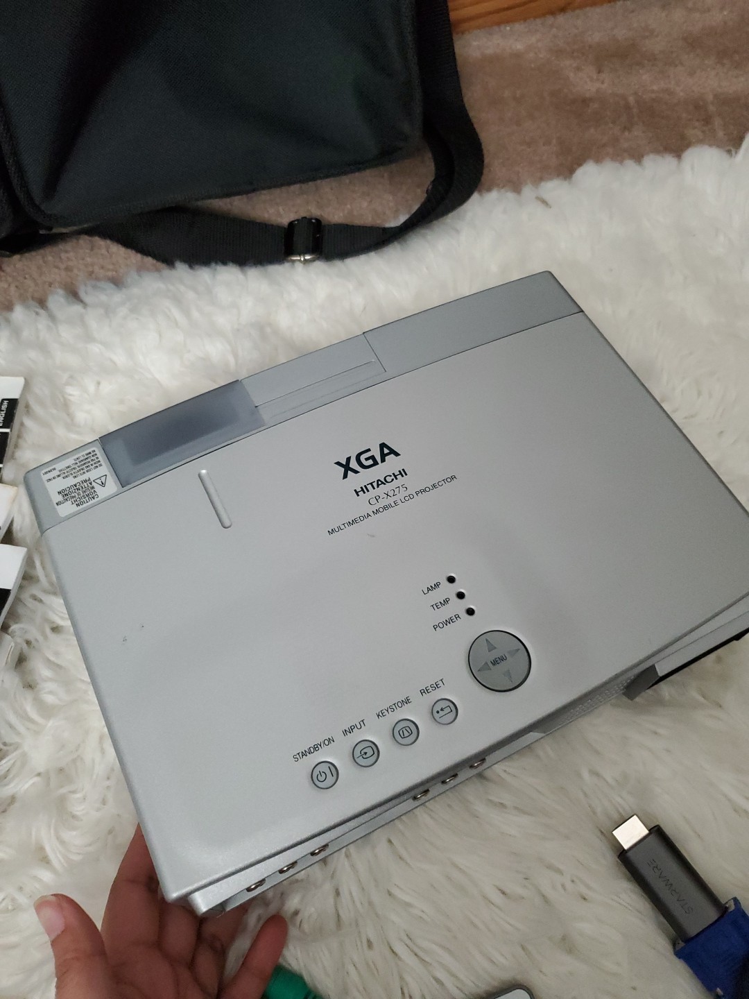 Hitachi XGA CP-X275 Multimedia Mobile LCD Projector Tested