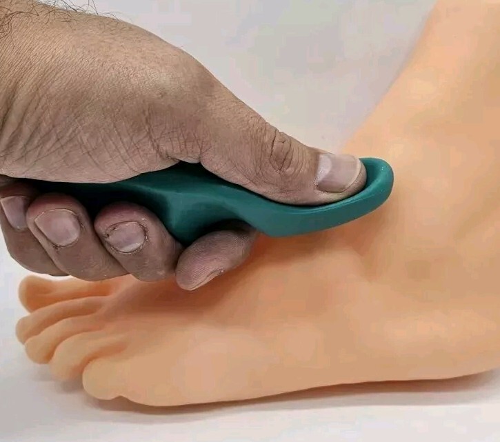 Deep Tissue Massage Tool Thumb Saver Massager Targets Trigger Points M-10