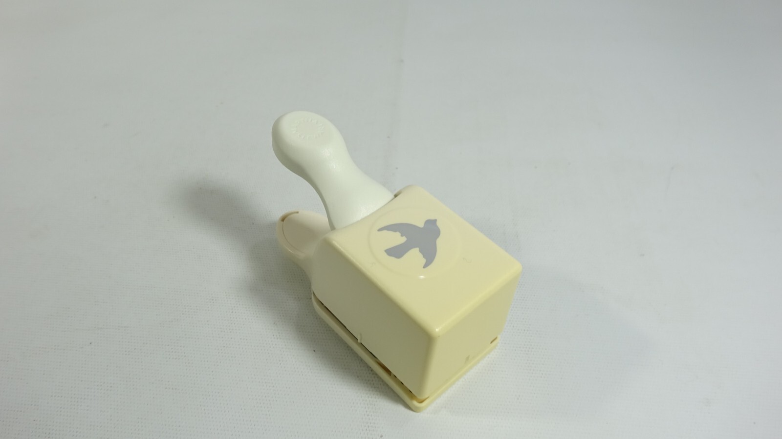 Martha Stewart 2007 Dove Bird Punch #M283111