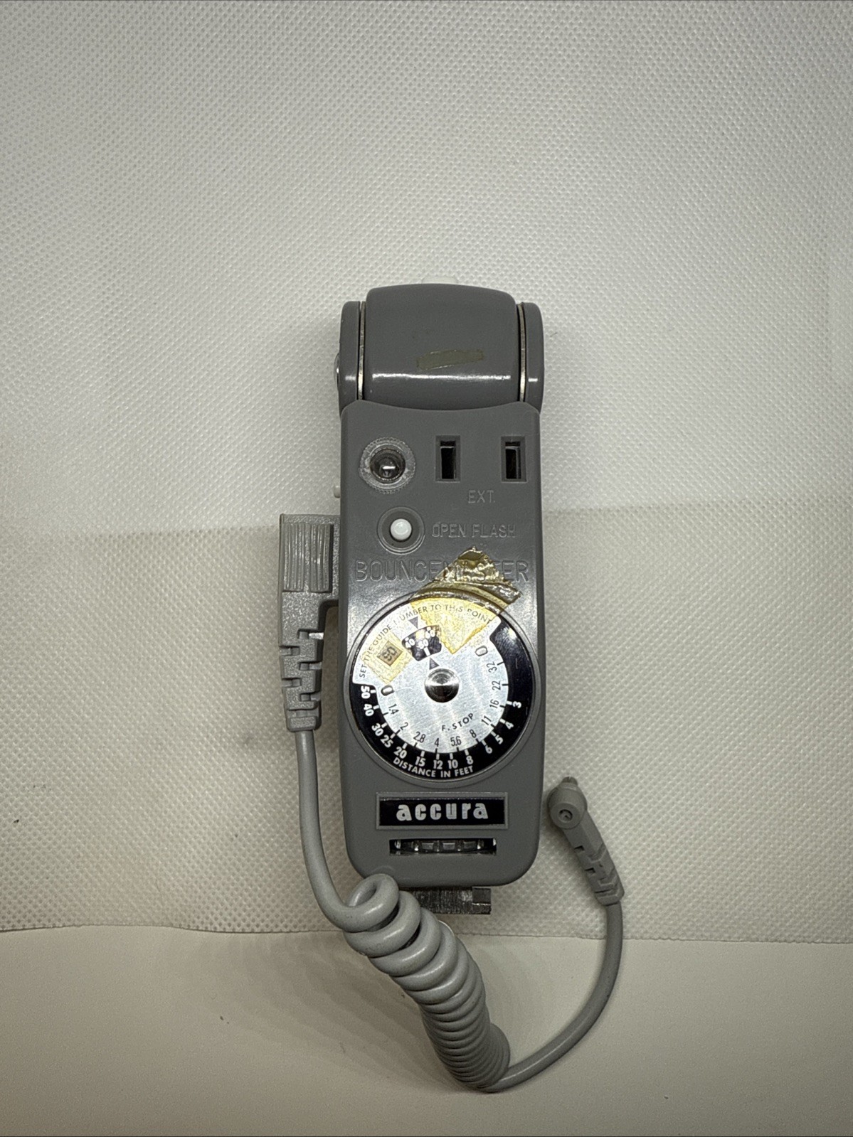 Accura Bouncemaster Camera Flash with Case and Cable Untested
